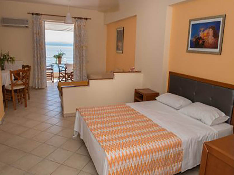 Porto Xronia ξενοδοχείο διαμερισμάτων Λίμνη Βόρεια Εύβοια | eviagreece.gr