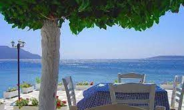 Το Ακρογιάλι Νέα Στύρα
